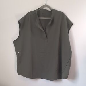 Figs Olive Women's Blouse